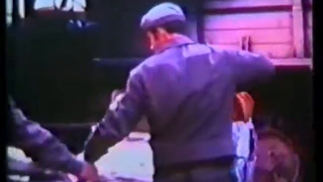 БАМ! НАШ БАМ! А ПЛЮЩ смотреть онлайн