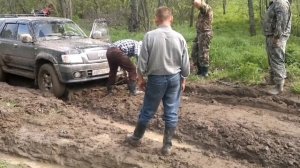 GREAT WALL SAFE ПРОТИВ  УАЗА В ГРЯЗИ