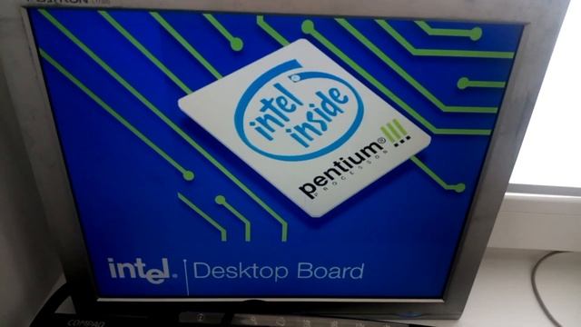 Intel Desktop Board D815EEA смотреть онлайн