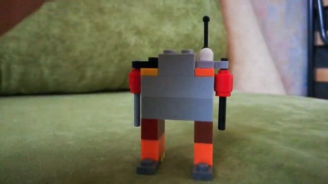 Лего фигурка Звонарь (Тревор Хэндэрсон) смотреть онлайн