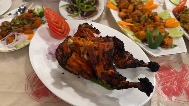 Pakistani Going to Indian Royal Rasoi Restaurant in jeddah Aziziya for Hyderabadi Food смотреть онлайн