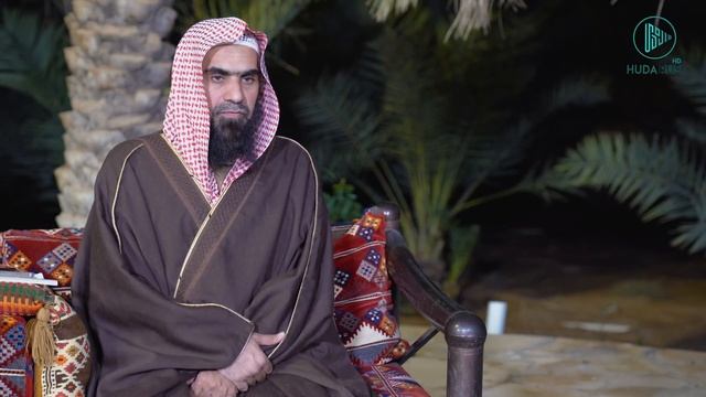 Вопрос: Нужно ли вставать перед старшими? | шейх Халид аль-Фулейдж смотреть онлайн