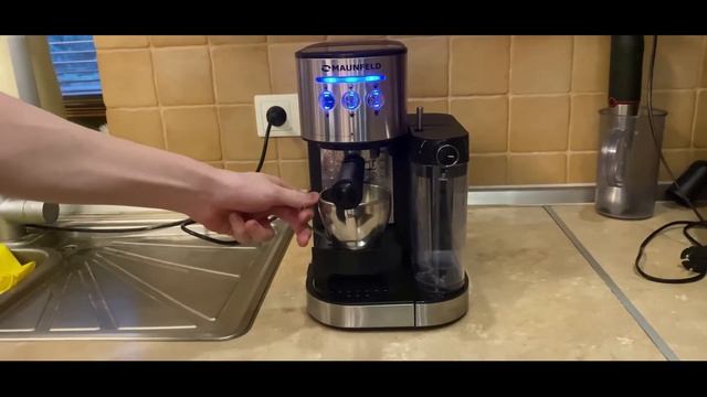 Обзор кофемашины MAUNFELD MF-720S PRO смотреть онлайн