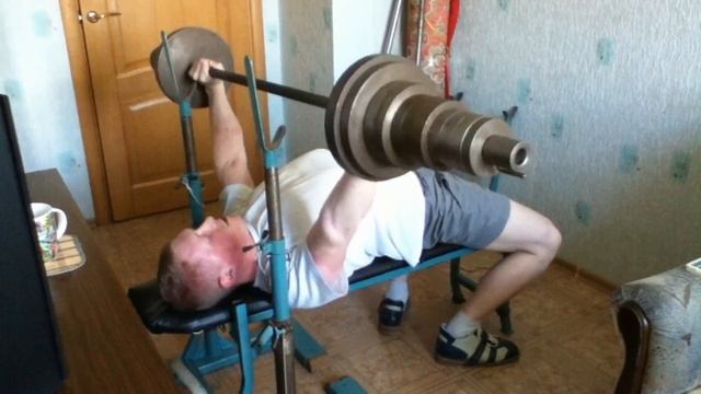 Жим лежа: 95кг 5x6 (6) смотреть онлайн