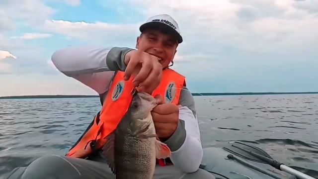 ОТКРЫТИЕ ВОДОМОТОРНОГО СЕЗОНА 2022? ОКУНИ Монстры Ловля Окуня ? Рыбалка на Спиннинг смотреть онлайн