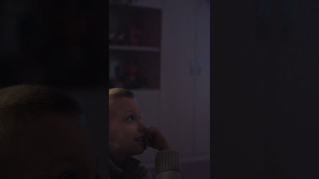 Клип «МАМА» набрал полтора миллиона просмотров за первые сутки и занял первое место в трендах! смотреть онлайн