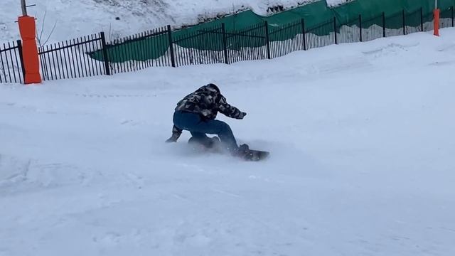 7 ДНЕЙ УЧУСЬ НОВЫМ ТРЮКАМ НА СНОУБОРДЕ смотреть онлайн