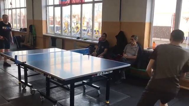 На нашем городском Стадионе можно поиграть в настольный теннис смотреть онлайн