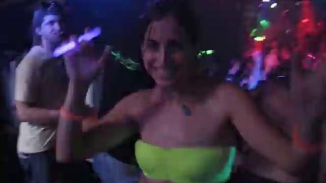 Raving at The Fridge - Brixton - London смотреть онлайн