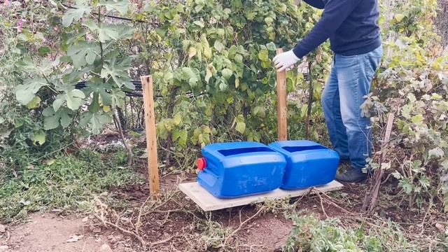 Süper Fikir | 20 Litrelik Bidon ile Pratik Tavuk Yemlik Yapımı смотреть онлайн