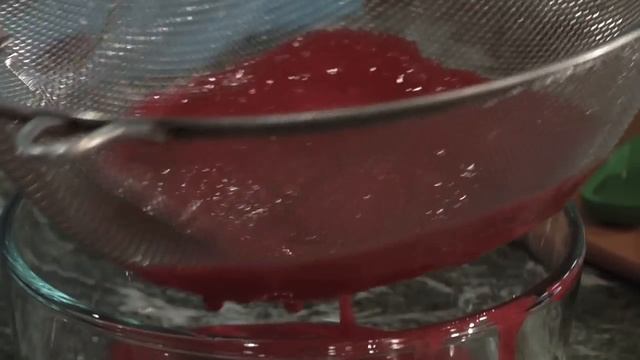 How To Make Healthy Balsamic Raspberry Vinaigrette Dressing : Unique Recipes