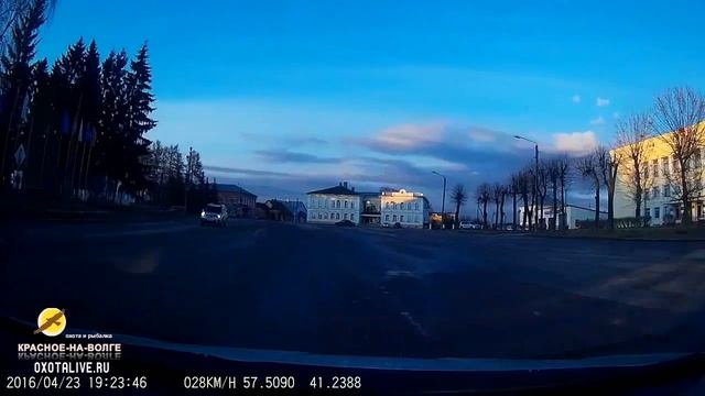 Отвратительные дороги в п.Красное-на-Волге смотреть онлайн