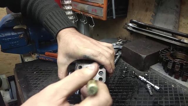 Дефект ТНВД двигателя D4EA 2l без Vgt системы.