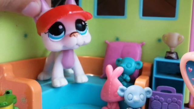 LPS:¿En donde consigo mis Littlest Pet Shop? смотреть онлайн