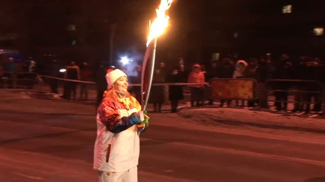 Олимпийский огонь в Челябинске смотреть онлайн