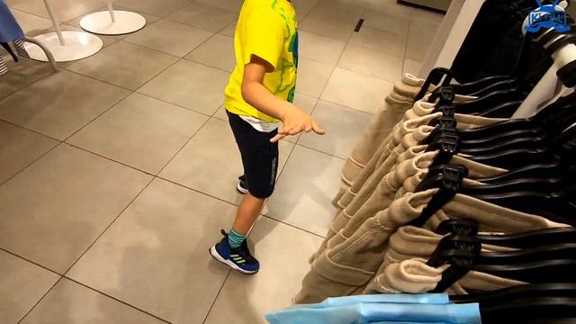 ВЗЯЛ БЕЗ СПРОСА ДЕНЬГИ БРАТА  и ВСЕ ПОТРАТИЛ // #KiFill Boys