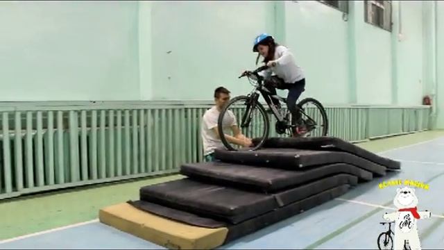 Спорт клуб Белые Мишки (Мурманск) вело тренировка смотреть онлайн