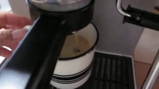 Saeco Magic Cappuccino Plus 5/13/17 смотреть онлайн