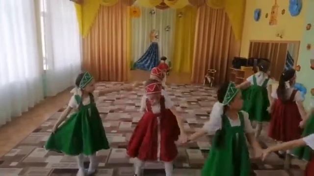 Русский танец "Барыня" в детском саду смотреть онлайн