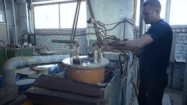 Ремонт и восстановление деталей электрогальваническим методом. Железнение смотреть онлайн