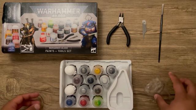 COLLECT: Warhammer 40,000 Paints + Tools Set Unboxing