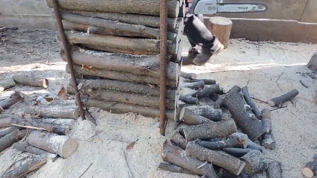 Лучшее приспособление для распилки дров. Лучше чем козел смотреть онлайн