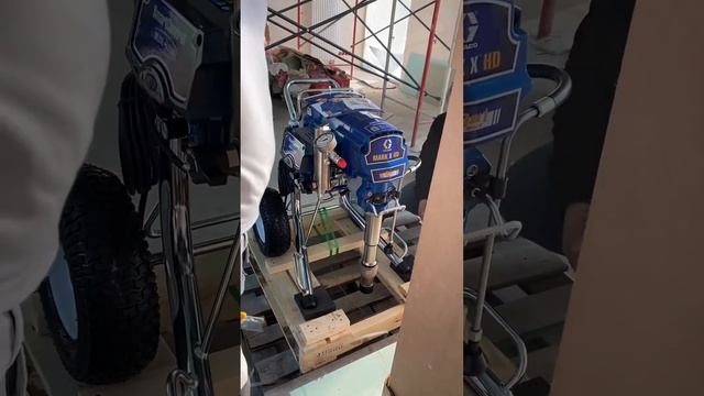 Распаковка аппарата высокого давления. GRACO MARK X смотреть онлайн