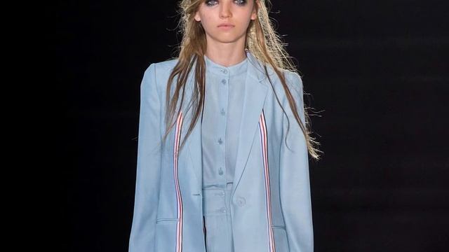 Difference Between Armani and Armani Exchange | Armani vs Armani Exchange смотреть онлайн