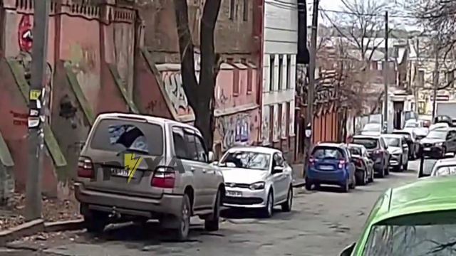 Пьяный зигзаг на Классическом переулке смотреть онлайн