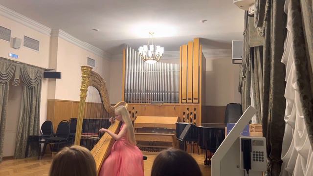 Модест Мусоргский Слеза для арфы соло смотреть онлайн