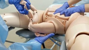 Пособие при тазовом предлежании плода.mp4