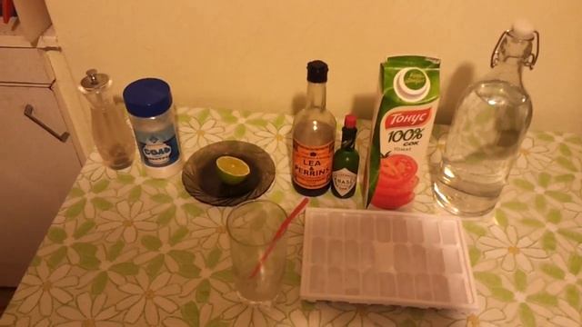 Коктейль Кровавая Мэри. Bloody Mary cocktail. смотреть онлайн