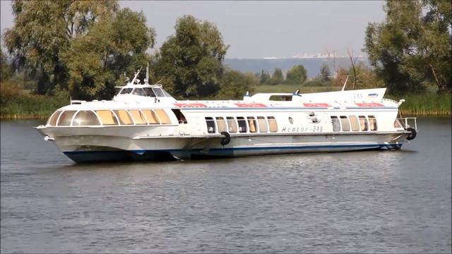 Метеор 249 отправляется от Нового Речного вокзала в Болгарах 19 08 2016г смотреть онлайн