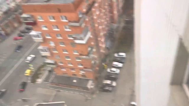 Хотел попасть в этот дом целый год смотреть онлайн