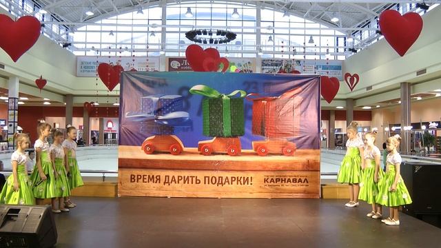 Ленинградский рок-н-ролл – Гольнева Лиза смотреть онлайн