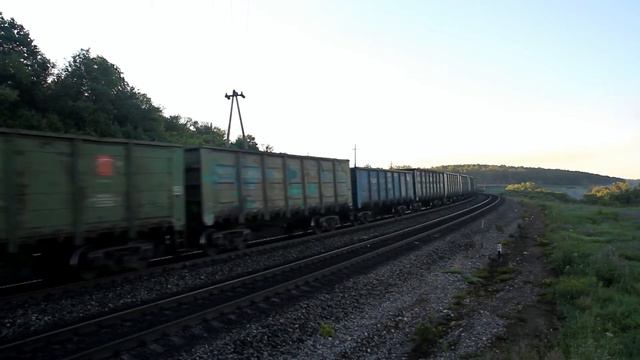 3ТЭ10МК-1376 с грузовым поездом, перегон Присады - Криволучье смотреть онлайн