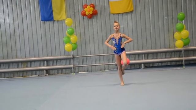 Соревнования по художаственнай гимнастике/Алина Мышаева/2015 год. смотреть онлайн