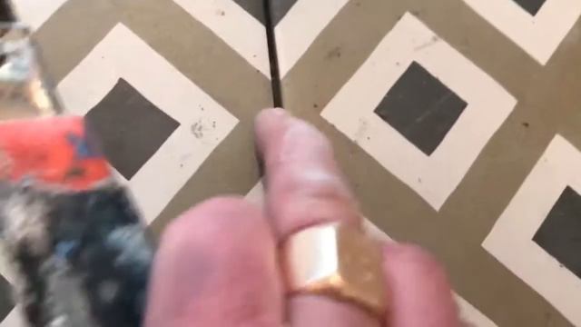 Какой должна быть ширина шва между плиток на полу? смотреть онлайн