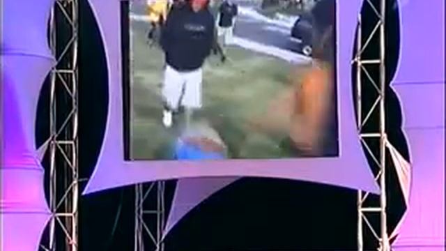 Прикольное видео))).avi смотреть онлайн