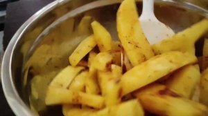 Жареный картофель в микроволновке