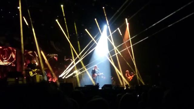 Sivert Høyem (Madrugada) - Honey Bee - Live @ Oslo Spektrum, 13.02.16