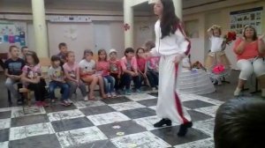 Танец на мисс лагерь