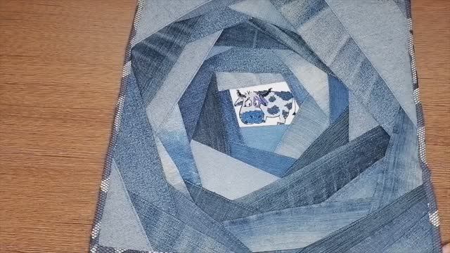 Сидушка из старых джинсов. смотреть онлайн