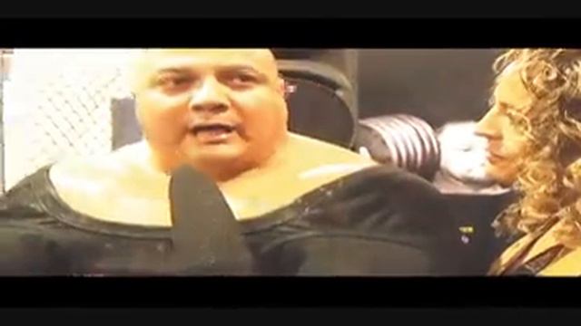 ROB LUYANDO BENCHES 1000 LBS. AT OLYMPIA.mp4 смотреть онлайн