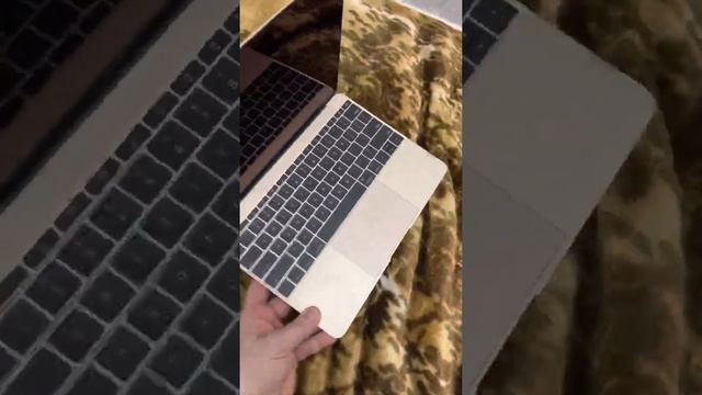MacBook 12 2017 года, CORE I5 1.3ghz/8gb/500gb SSD/ GOLD/ USA , идеальный смотреть онлайн
