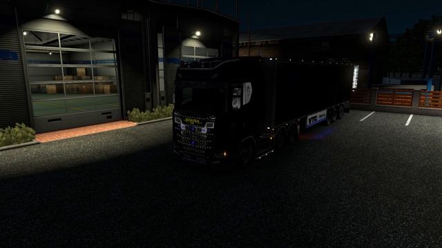 Euro Truck Simulator 2 Glowing Skin ETS2 Mods смотреть онлайн