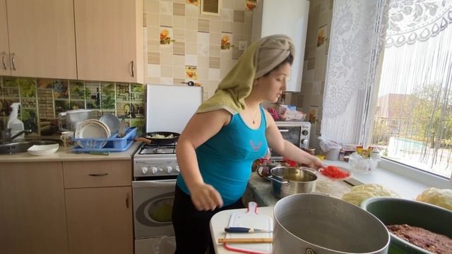 Элена не полюбила коляску•домашние голубцы• смотреть онлайн