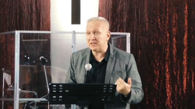 Воскресное слово: "Спасён по вере" Пастор Андрей Кайдалов смотреть онлайн