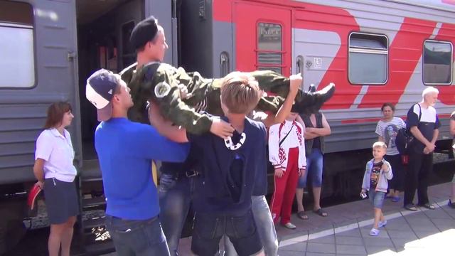 Санёк - младший сержант. 04.07.2015г. УРА!!! смотреть онлайн