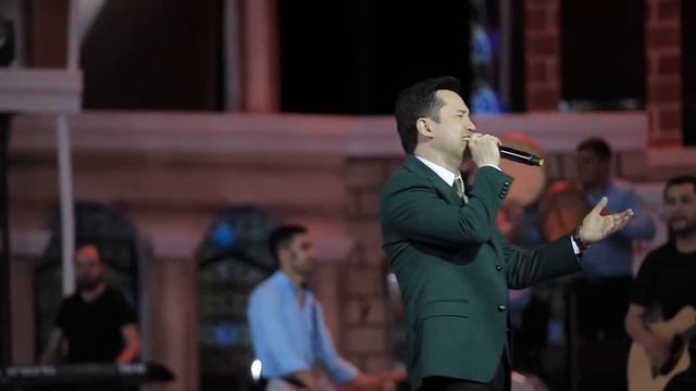 Бунёдбек Саидов ва Юлдуз Усманова